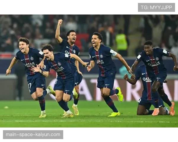 足球进课堂:巴黎圣日耳曼基金会如何将足球教育带入郊区学校 足球进课堂:巴黎圣日耳曼基金会如何将足球教育带入郊区学校